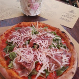 Pistopizza Di Pistone Ivan Comida