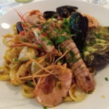 Pizzeria Amphora food