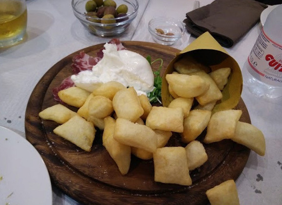 Pizzeria Desideria Comida
