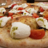 Nessie Naturalmente Pizza food