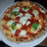 Piccole Ore Pizza E Altro Nourriture