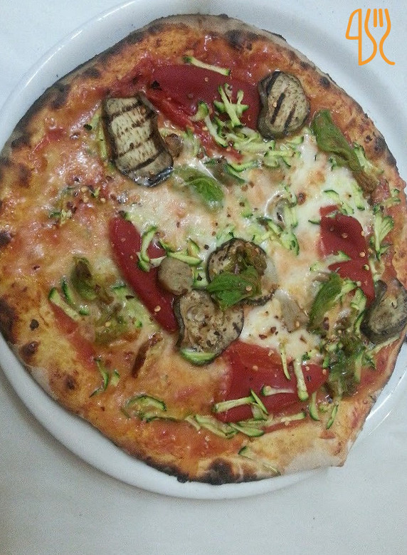 Pizzeria Degli Amici Comida