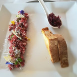 Tana D'orso Comida