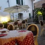 Ristornate Tana Del Capriolo food