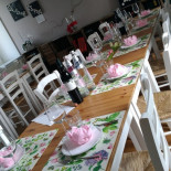 Villa Cecilia Comida