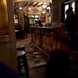 Docker's Pub Nourriture