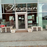 Farenait Exterior
