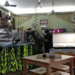 Mi Ami Snack Dentro