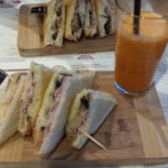 Toasteria Italiana food