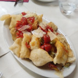 Tipiko Pizzeria Comida
