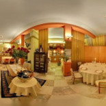 Mangiare À l'intérieur