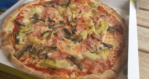 Pizza Pazza Comida
