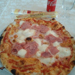 Luna Rossa Nourriture