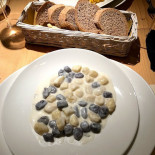 Frigieri Nourriture