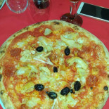 Luco's Pizza Nourriture