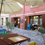 Osteria Spacciodivino inside