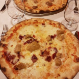 La Vecchia Lanterna food