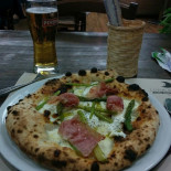 Luna E Pomodoro Nourriture