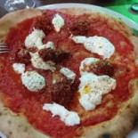 Luna E Pomodoro Nourriture