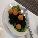Lo Stuzzico food