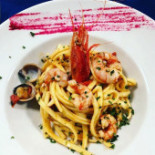 Paesani Pizzeria food