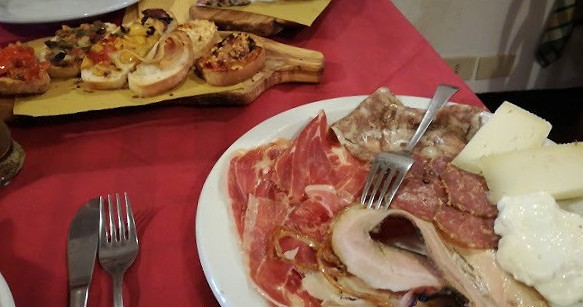 'E Croin Comida