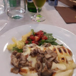 Residenza Lorica Comida