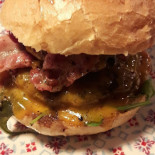 The Rusty Room Comida