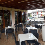 Kidult Dentro