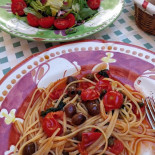 Aglio Olio E Pomodoro Nourriture