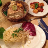 Pulalli Wine Food