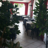 Al Canedo À l'intérieur
