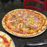 Lele's Pizza Comida
