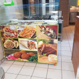 Gondal Pizza Kebab Comida