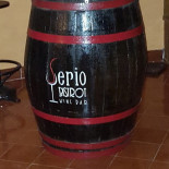 Serio Bistrot Wine Nourriture