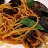 Selmi 22 Food