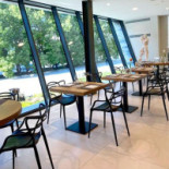 Extra À l'intérieur