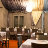 And Pizza La Greppia À l'intérieur