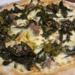 Mago Risto Pub food