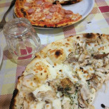 Pizzeria Ostiense food