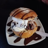 Dejavu Luxury Lounge food