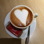 Tante Mitzi Caffe Nourriture