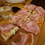 Numbs Le Bistro Comida