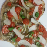 Pizzeria L'albereto Di Frau Michela E C. food