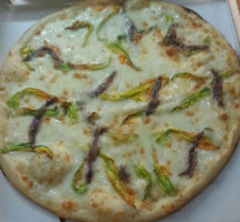 Pizzeria L'albereto Di Frau Michela E C. food