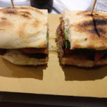Tiroca Comida