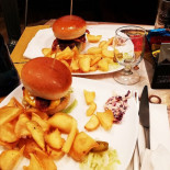 Burg'r Hamburgheria Craft Beer Nourriture