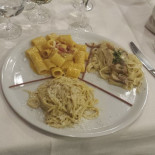 In Taberna Quando Sumus Comida