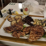 Billy's Pub food