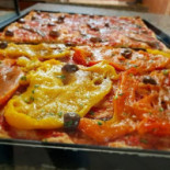 Pizzeria La Rustica food